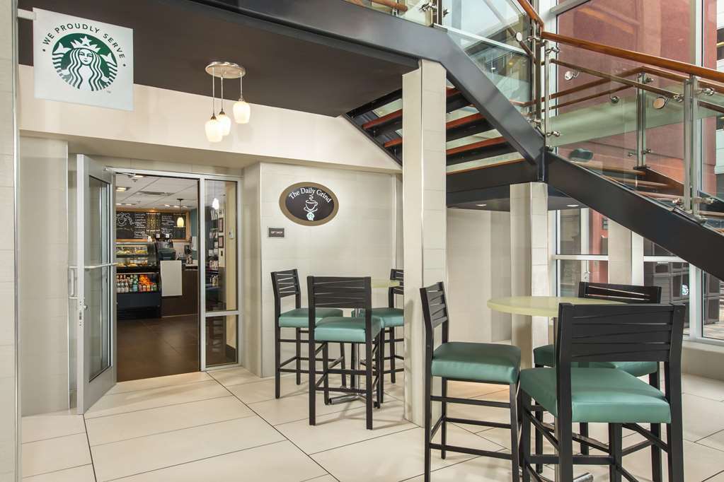 Hotel Doubletree By Hilton Downtown